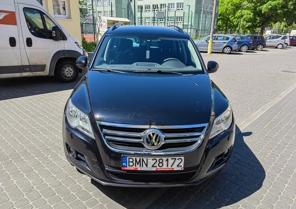Volkswagen Tiguan cena 32900 przebieg: 131000, rok produkcji 2009 z Białystok małe 172